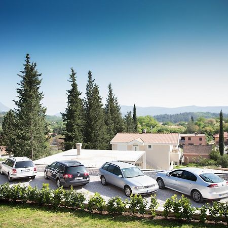 Apartments Sunny Hill Tivat Luaran gambar
